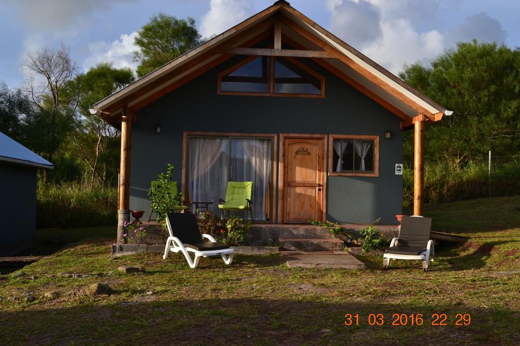 Cabanas Henua Iti Hanga Roa Exterior foto